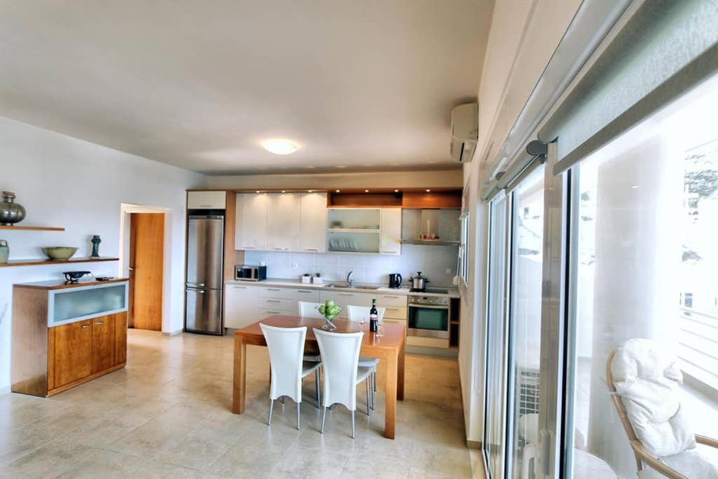Eleni Sea View Luxury Apartment In Mades Ligaria  Zewnętrze zdjęcie